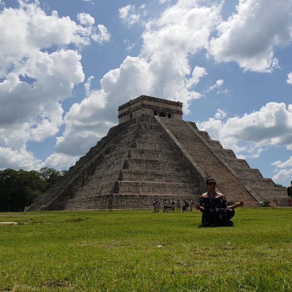 Meet your Posher, Evelyn